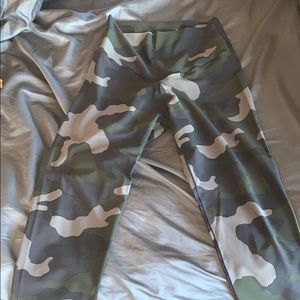 Ladies aerie leggings